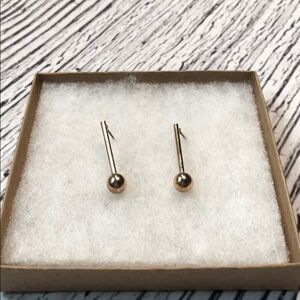 🍭*6/$30* gold tone bar & ball drop earrings